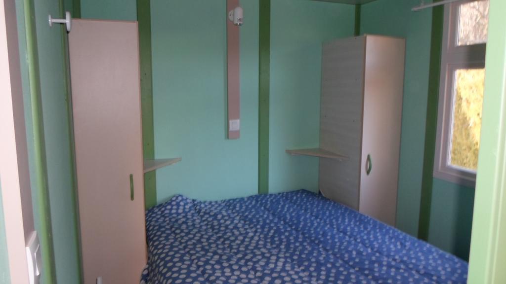 Camping Les Pinasses La Chapelle  Bagian luar foto